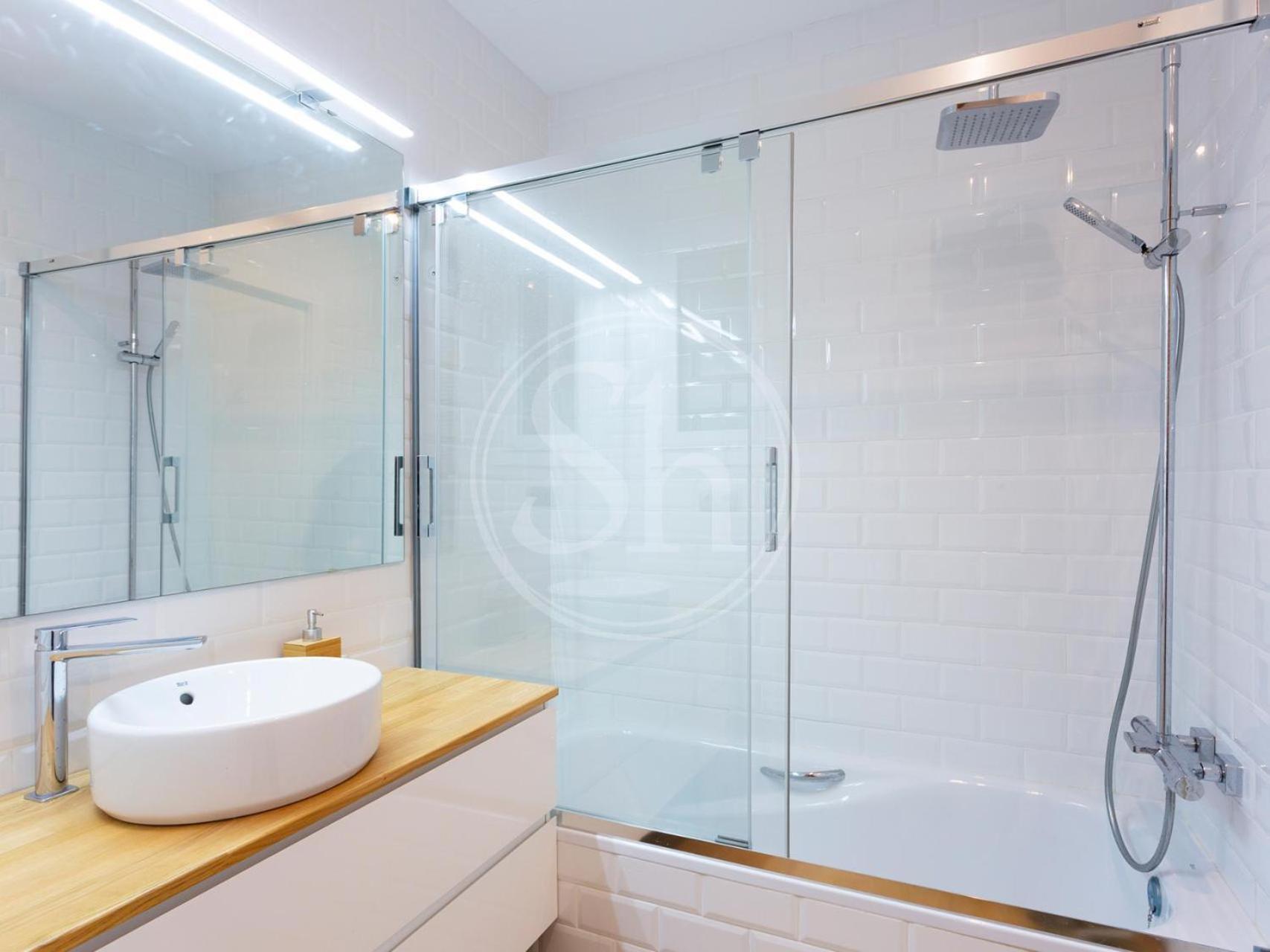 Apartamento Bonito Con Vistas A La Sagrada Familia